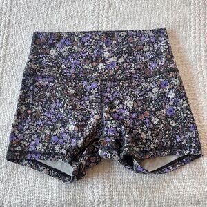 Lululemon Align 4” shorts - size 10